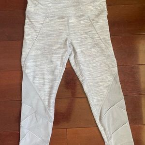 Lululemon capri leggings light grey size small